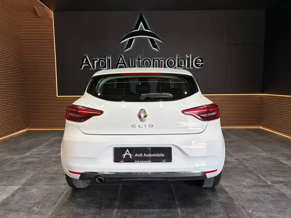 Renault Clio (2019) — foto 18 van 22