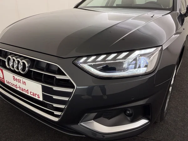 AUDI A4 (2022) — foto 22 van 29