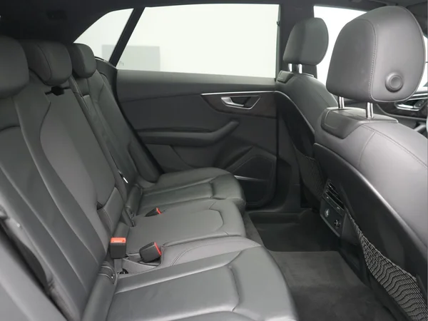 AUDI Q8 Dsl (2019) — foto 10 van 29