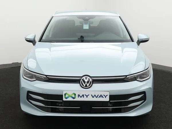 VOLKSWAGEN Golf VIII (2025) — foto 25 van 27