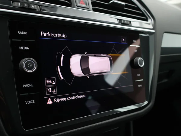 VOLKSWAGEN Tiguan eHybrid (PHEV) (2022) — foto 9 van 23