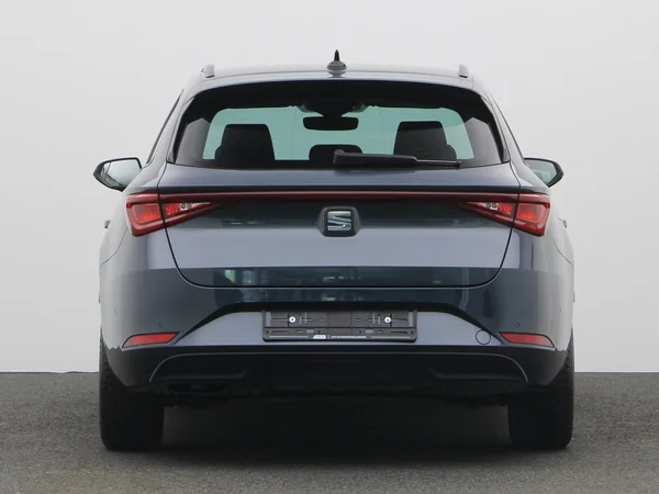 SEAT Leon ST (2024) — foto 12 van 17