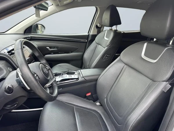 HYUNDAI Tucson (2023) — foto 6 van 30