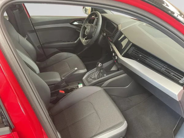 AUDI A1 Sportback (2025) — foto 8 van 22