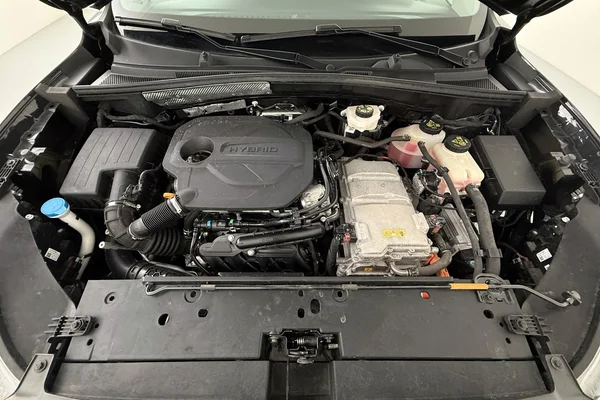 MG ZS Hybrid+ (HEV) (2025) — foto 10 van 28