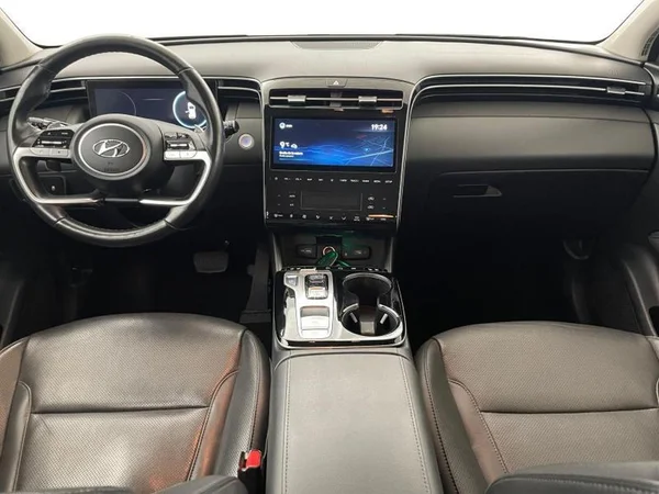 HYUNDAI Tucson (2021) — foto 32 van 32