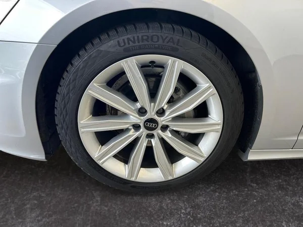 AUDI A6 Dsl (2023) — foto 4 van 39