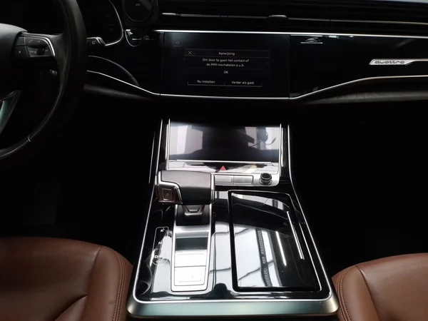 AUDI Q7 (2021) — foto 6 van 15