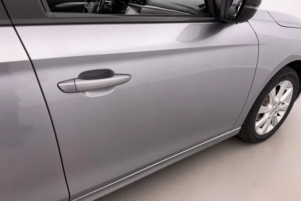 Opel Corsa (2021) — foto 28 van 34