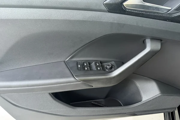 Volkswagen T-Cross (2026) — foto 8 van 16