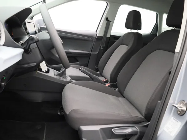 SEAT Arona (2023) — foto 2 van 33