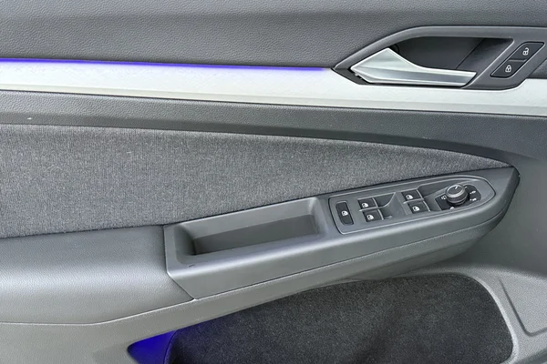 Volkswagen Golf VIII (2024) — foto 8 van 17