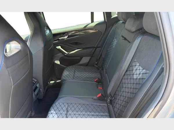 Volkswagen Tiguan (2024) — foto 18 van 26