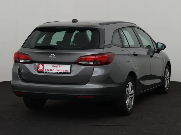 OPEL Astra (2021) — foto 21 van 27