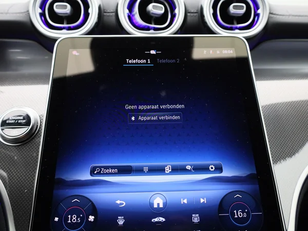 Mercedes-Benz GLC (2025) — foto 18 van 43