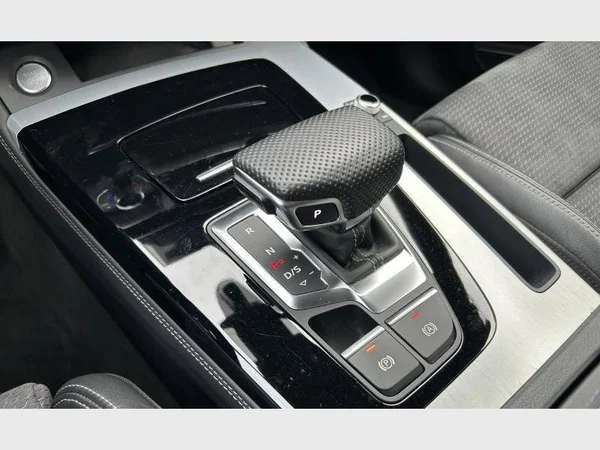 Audi Q5 (2022) — foto 14 van 40