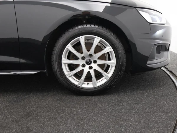 AUDI A4 Avant (2023) — foto 29 van 30
