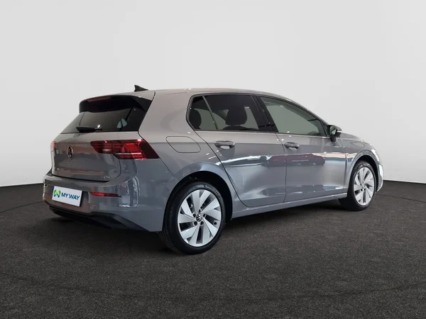 VOLKSWAGEN Golf VIII (2025) — foto 9 van 16