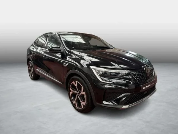 Renault Arkana (2025) — foto 10 van 16