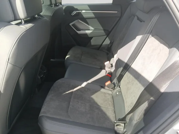 AUDI Q3 Sportback Dsl (2021) — foto 6 van 19