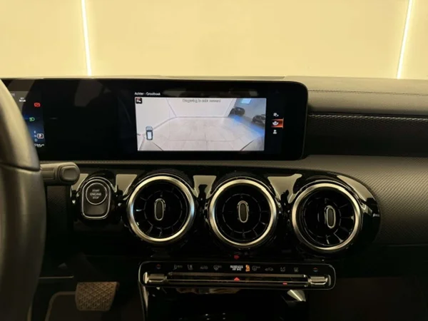Mercedes-Benz CLA (2023) — foto 6 van 21