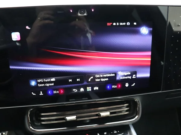 Mercedes-Benz CLA (2025) — foto 9 van 31