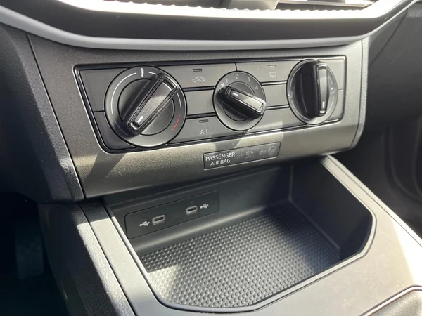 SEAT Ibiza 5P/D (2023) — foto 7 van 20