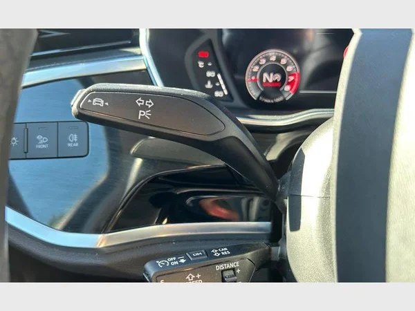 Audi Q3 (2023) — foto 17 van 29
