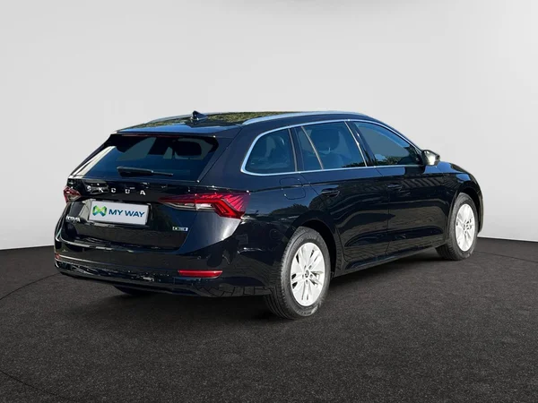SKODA Octavia Combi (2024) — foto 20 van 24
