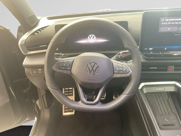 VOLKSWAGEN T-Roc (2026) — foto 4 van 23
