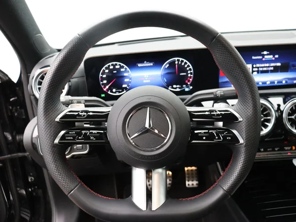 Mercedes-Benz A-Klasse (2025) — foto 7 van 28