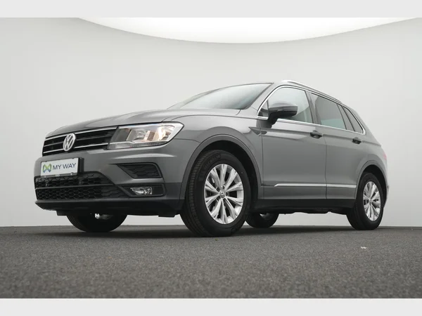 VOLKSWAGEN Tiguan (2017) — foto 25 van 27