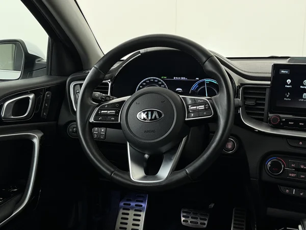 KIA XCeed (2021) — foto 14 van 33