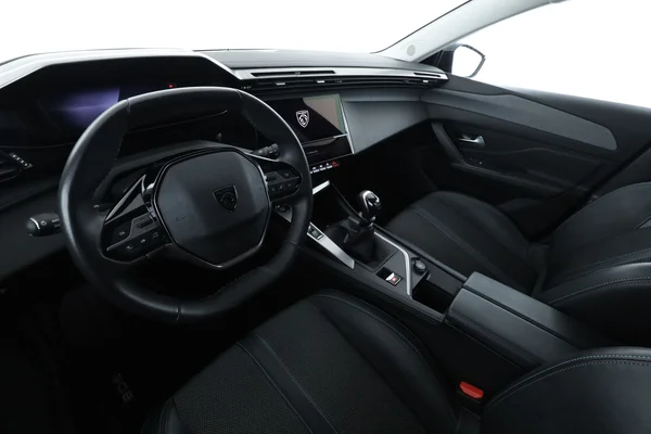 Peugeot 308 (2023) — foto 2 van 16
