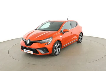 Renault Clio 6f973365-5328-4ca9-b2f4-4656b36b3576