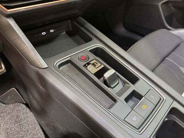 Cupra Formentor (2021) — foto 9 van 29
