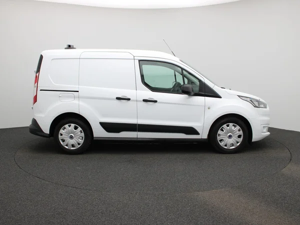 Ford Transit Connect (2020) — foto 42 van 45