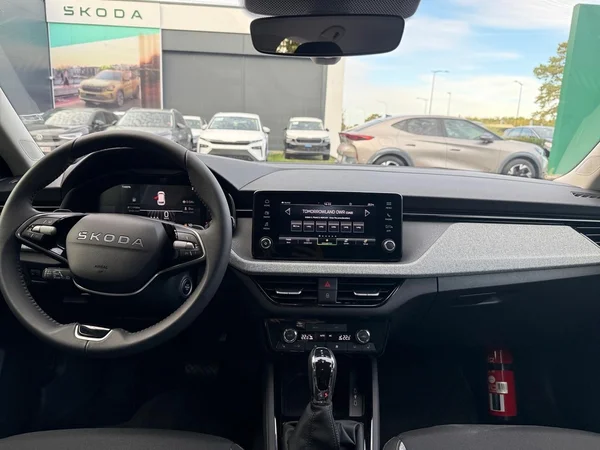 SKODA Kamiq (2026) — foto 4 van 10