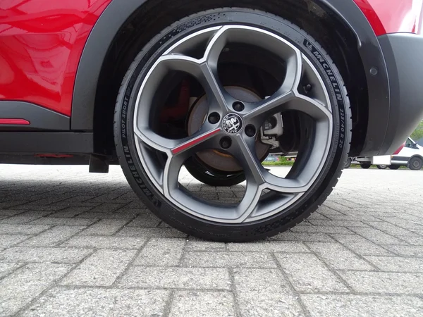 Alfa Romeo Junior (2025) — foto 3 van 31