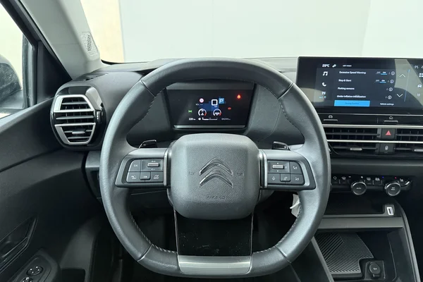 Citroen C4 (2024) — foto 2 van 18