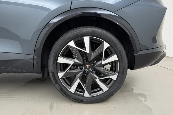 CUPRA Formentor E-Hybrid (PHEV) (2026) — foto 10 van 13