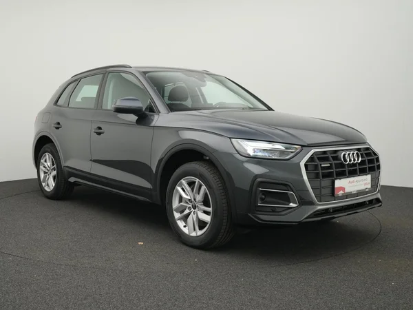 AUDI Q5 PHEV (2025) — foto 12 van 32
