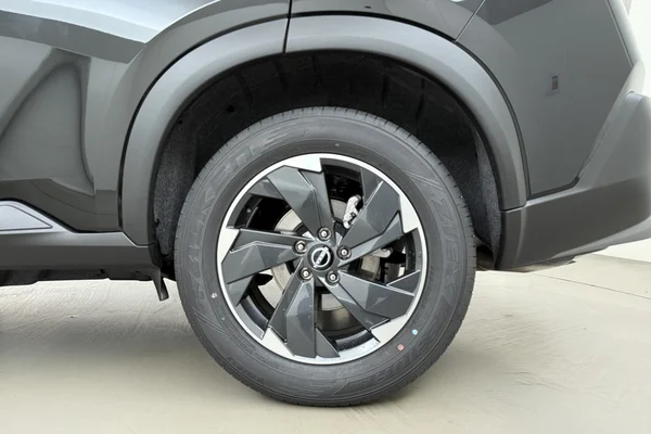 Nissan X-Trail (2026) — foto 16 van 19