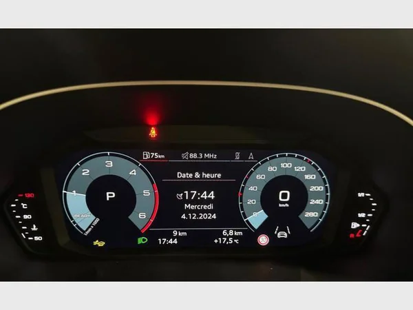 Audi Q3 (2024) — foto 5 van 29