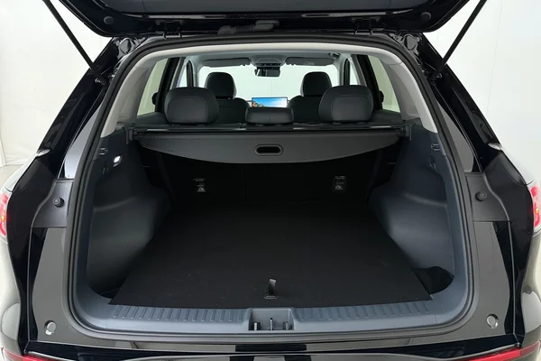 GEELY E5 (2026) — foto 16 van 20