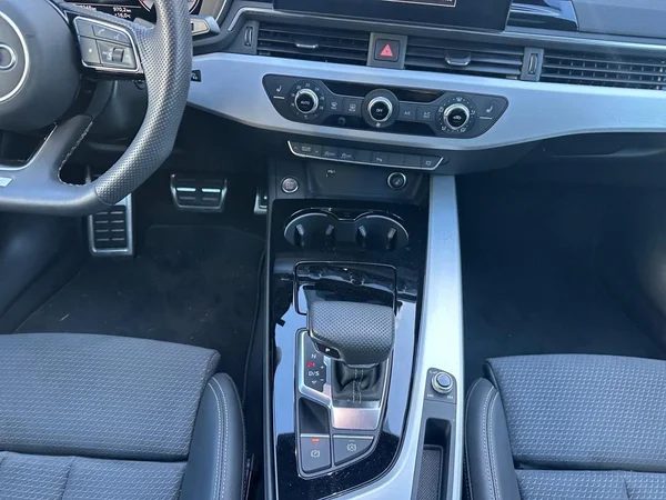 AUDI A5 Sportback Dsl (2023) — foto 13 van 13