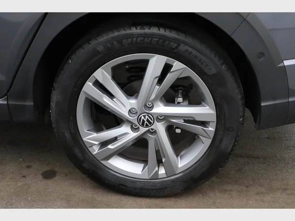 VOLKSWAGEN Taigo (2024) — foto 11 van 26