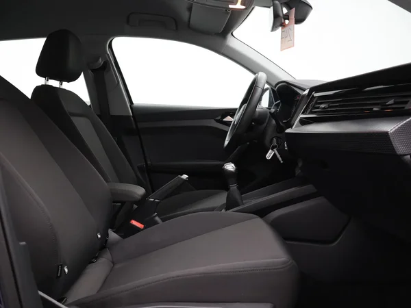 Audi A1 Sportback (2023) — foto 2 van 25
