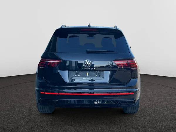 VOLKSWAGEN Tiguan (2023) — foto 20 van 24