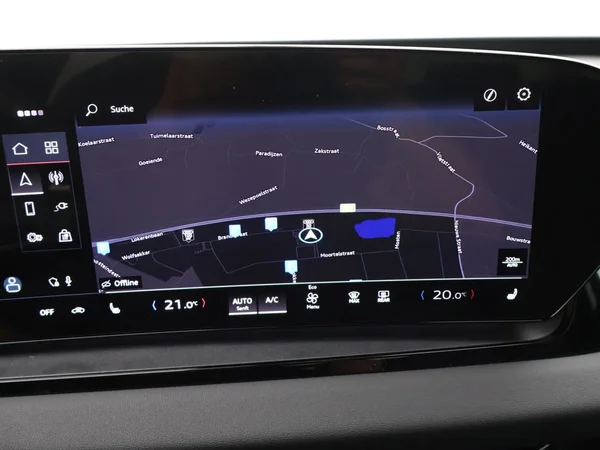 Audi Q6 e-tron (2025) — foto 6 van 24